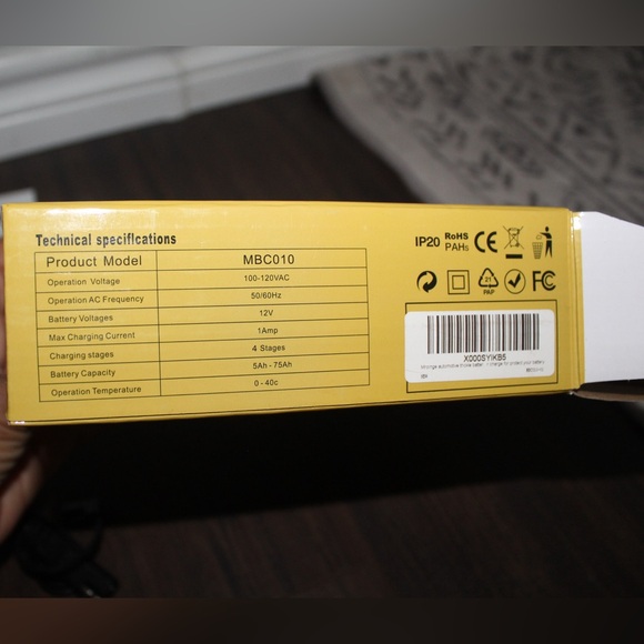 Mroinge Smart Trickle Charger/cable - Picture 4 of 4